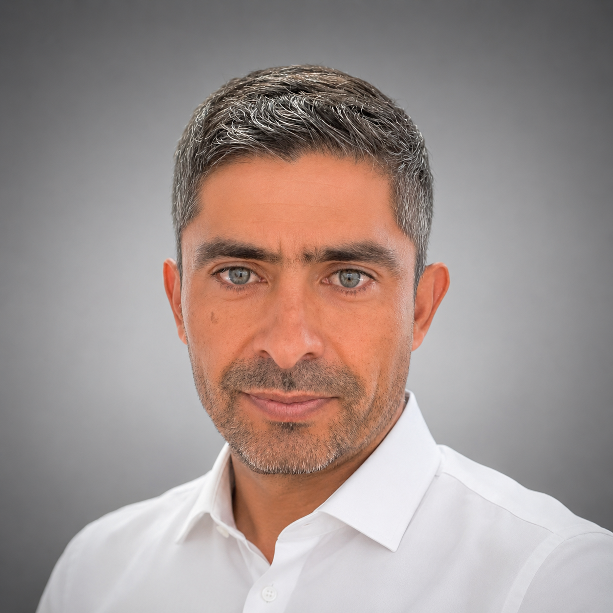 Carlos Cabrera Bravo